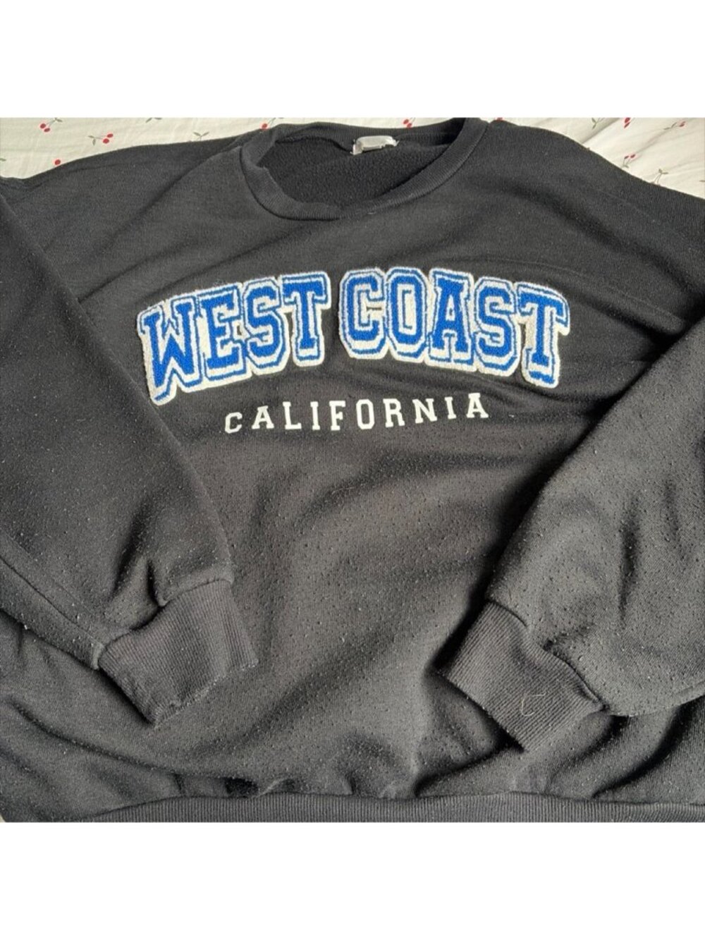 West Coast California black crewneck sweatshirt #california #sweatshirt